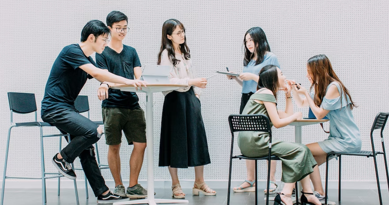 【タイ留学 ー友達編ー タイ人の友達と最初にどうやって仲良くなれる?タイならきっと大丈夫】